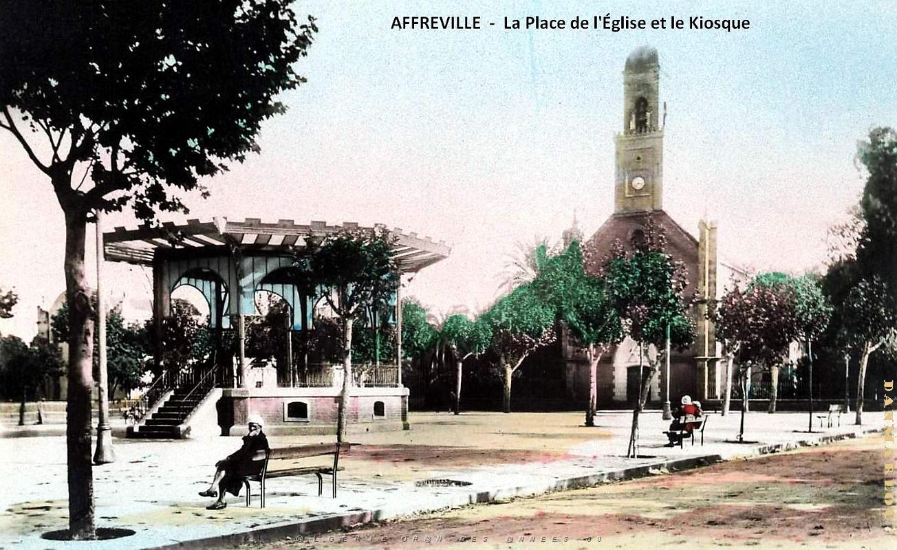 Affreville - Place - eglise et Kiosque.jpg